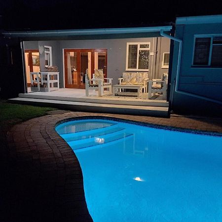 Villa Luxury Living On Westview Port Elizabeth Exterior foto