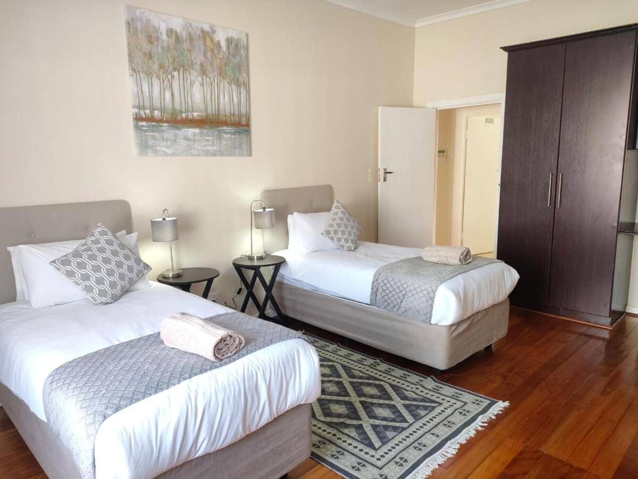 Villa Luxury Living On Westview Port Elizabeth Exterior foto